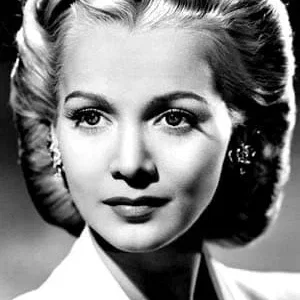  Carole Landis