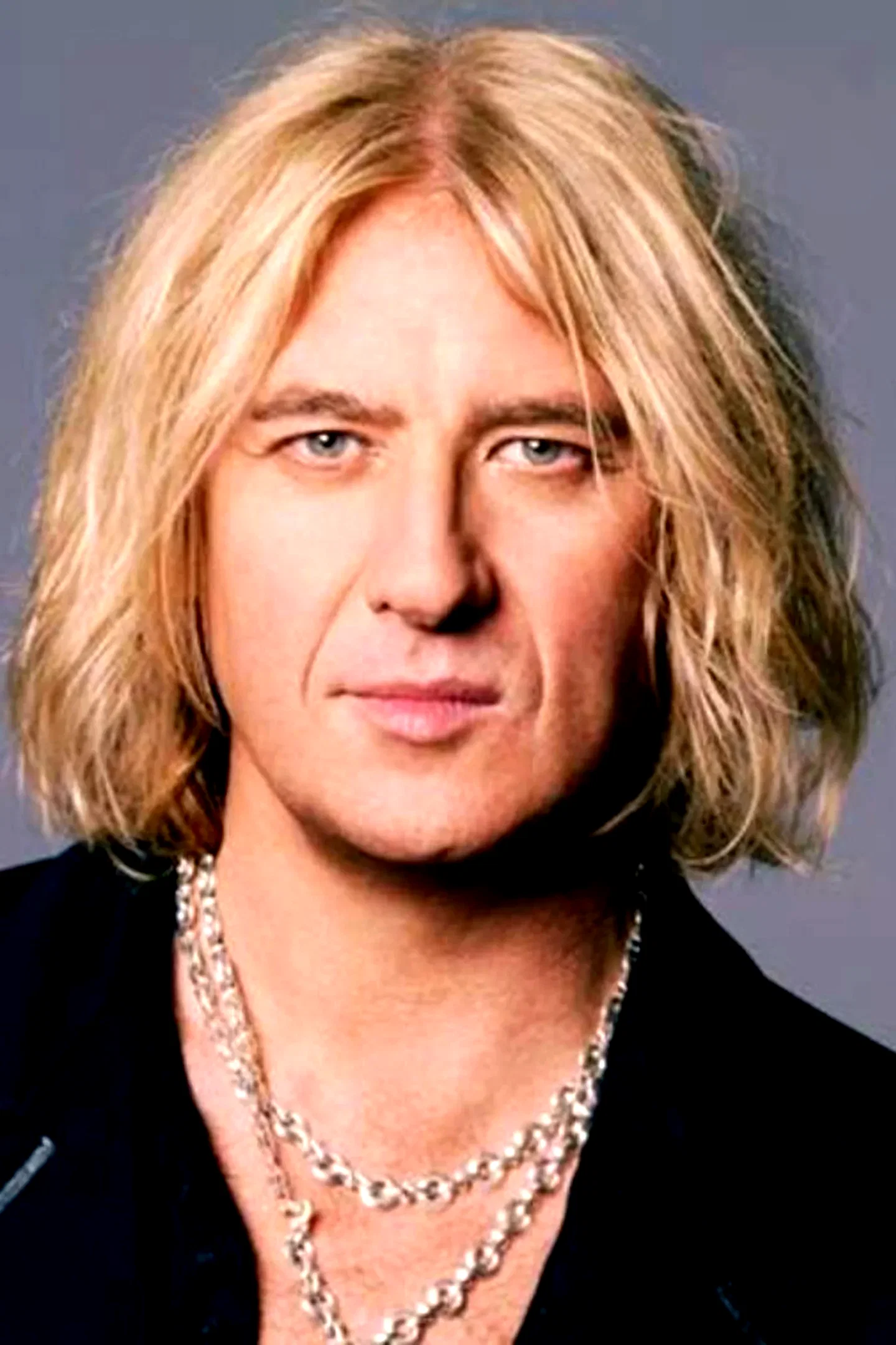  Joe Elliott
