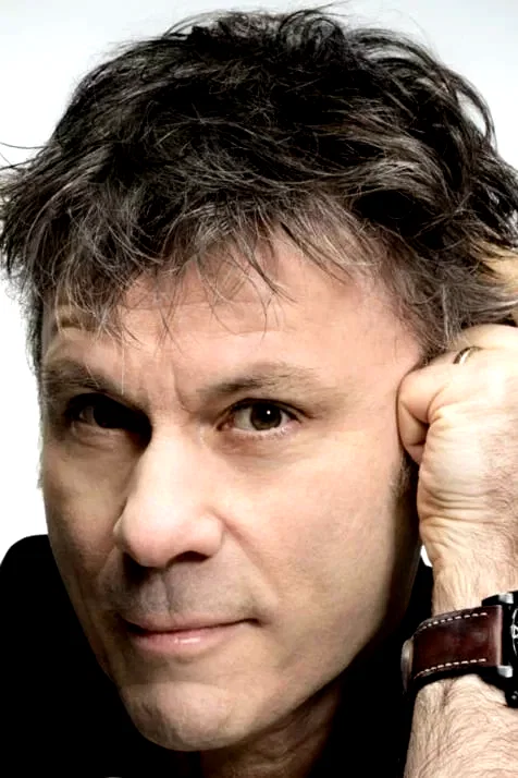  Bruce Dickinson