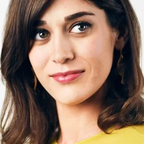 Photo star : Lizzy Caplan