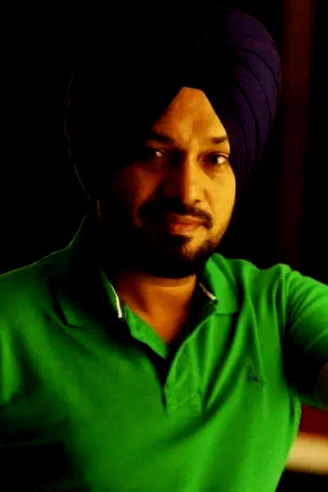  Gurpreet Ghuggi