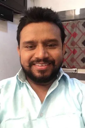  Karamjit Anmol photo