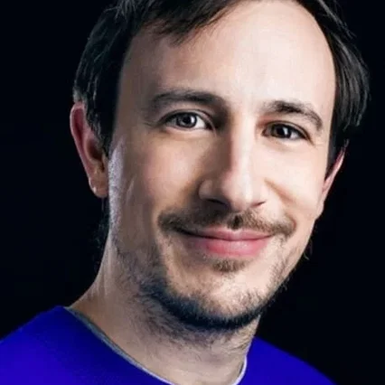  Adrien Ménielle