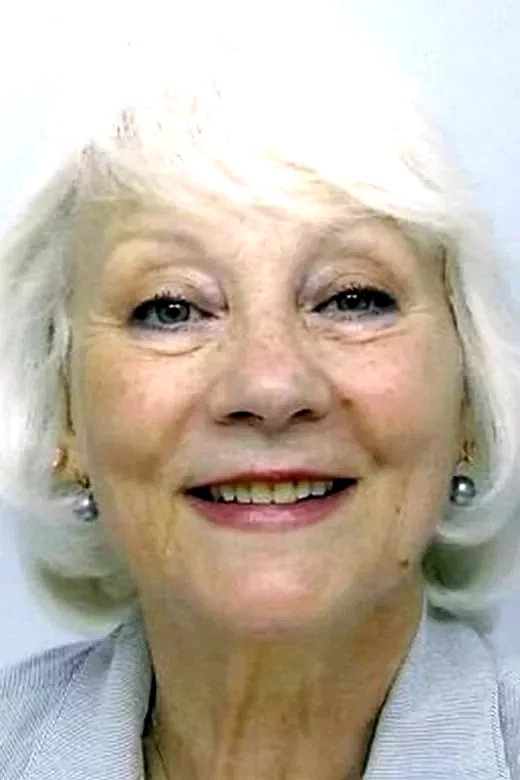  Claudette Walker