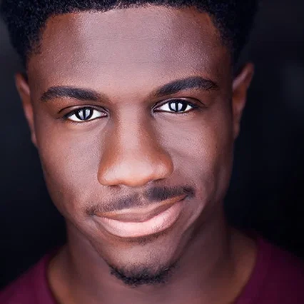  Marchánt Davis