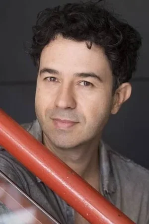 André Guerreiro Lopes photo
