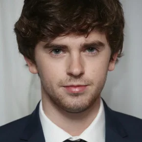 Photo star : Freddie Highmore
