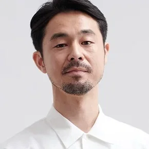 Photo star :  Tomomitsu Adachi