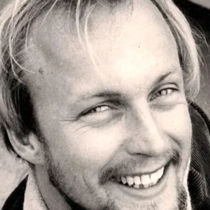  Lars Bloch