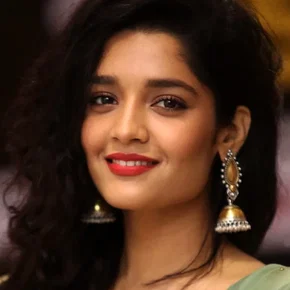 Photo star :  Ritika Singh