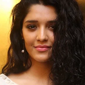 Photo star :  Ritika Singh