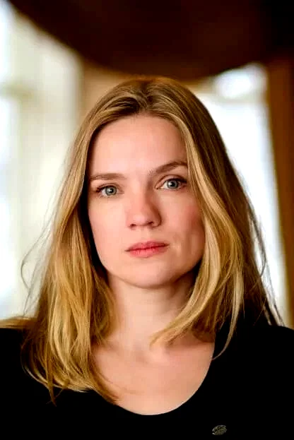  Anniek Pheifer