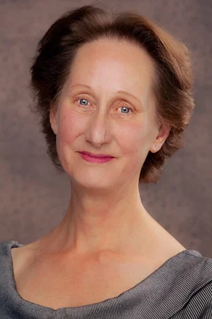  Vivienne Soan