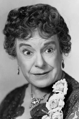  Josephine Hull photo