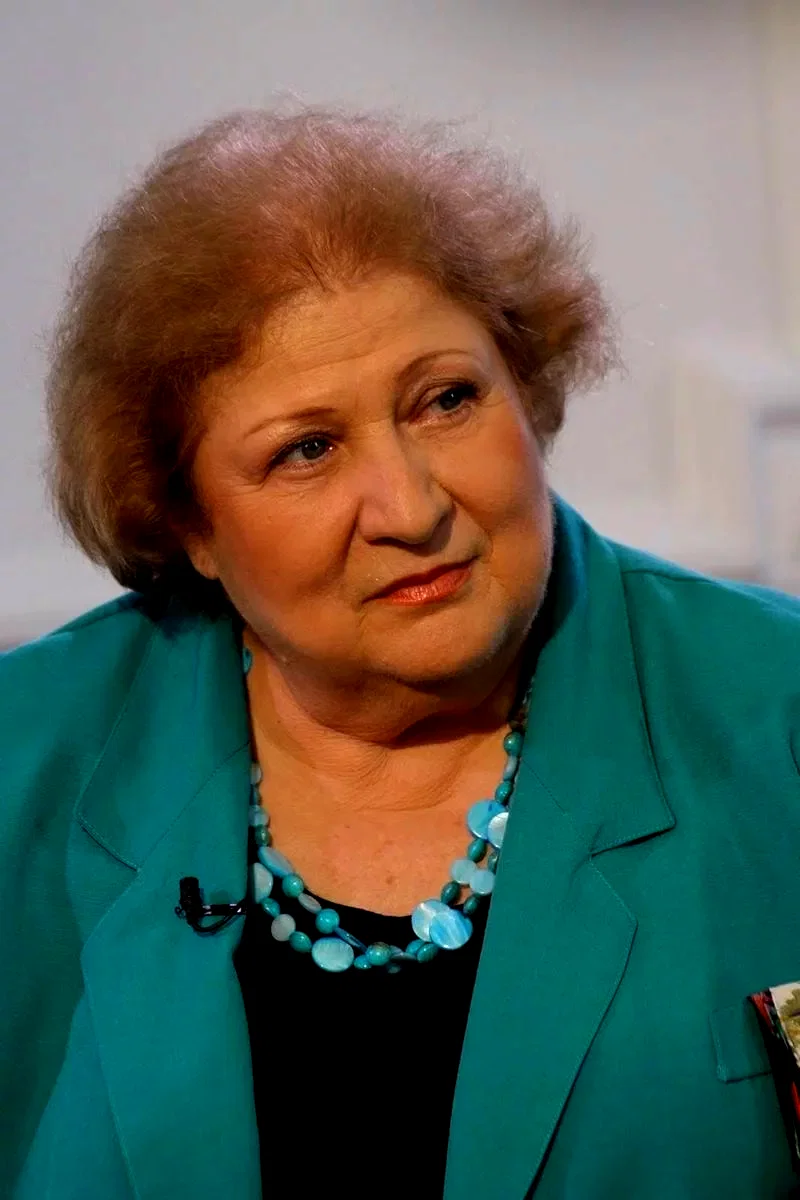 Dorina  Lazar