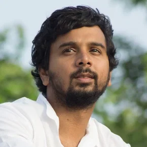 Photo star :  Namit Das