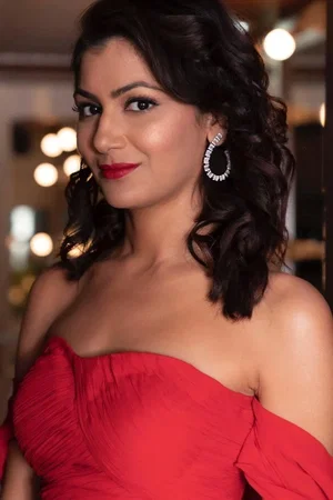  Sriti Jha photo
