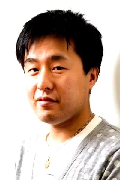 Naoyoshi Shiotani