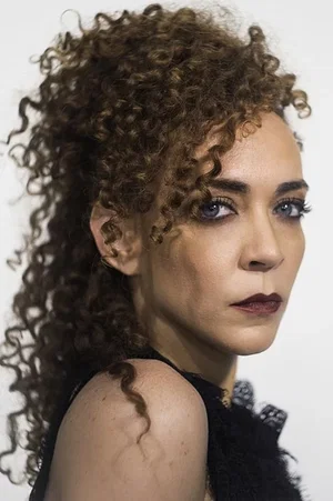  Laila Garin