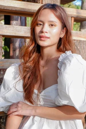 Julia Pascual photo