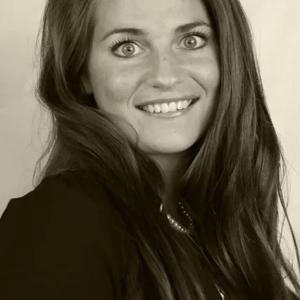  Karin Petersen
