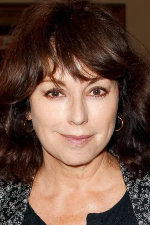  Julie Arnold photo