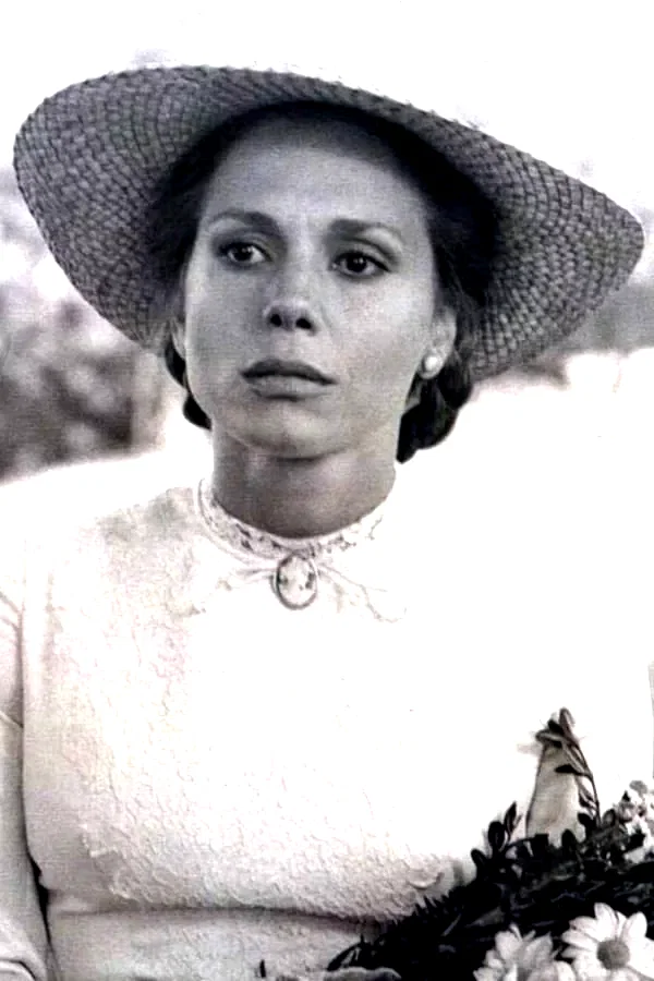 Juliette Mayniel