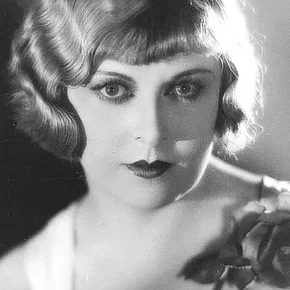 Photo star : Gertrude Astor