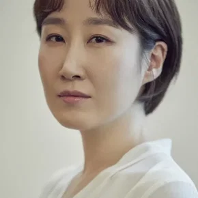 Photo star :  Kim Kuk-hee