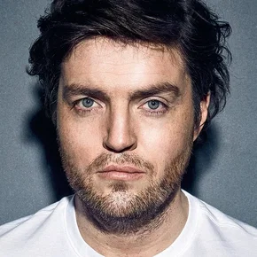 Photo star : Tom Burke