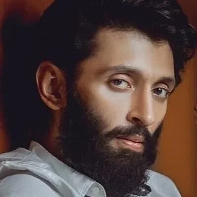  Vasanth Ravi