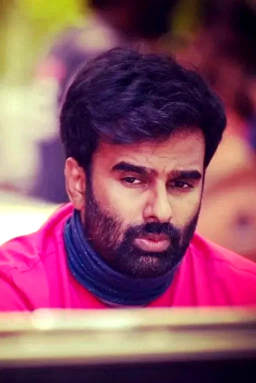  Abhilash Joshiy