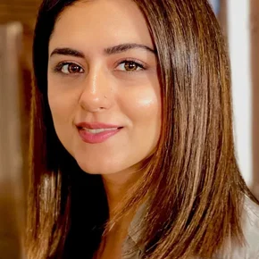 Photo star :  Ridhi Dogra