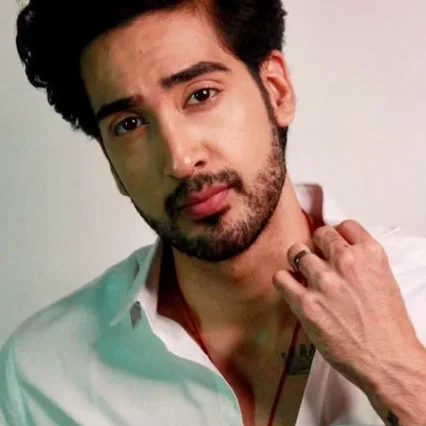  Rohit Raaj