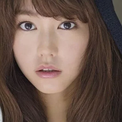  Mirei Kiritani
