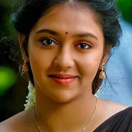  Lakshmi Menon