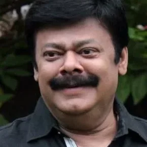 Photo star :  Madhan Bob