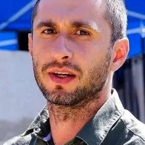 Photo star : Dragos Bucur
