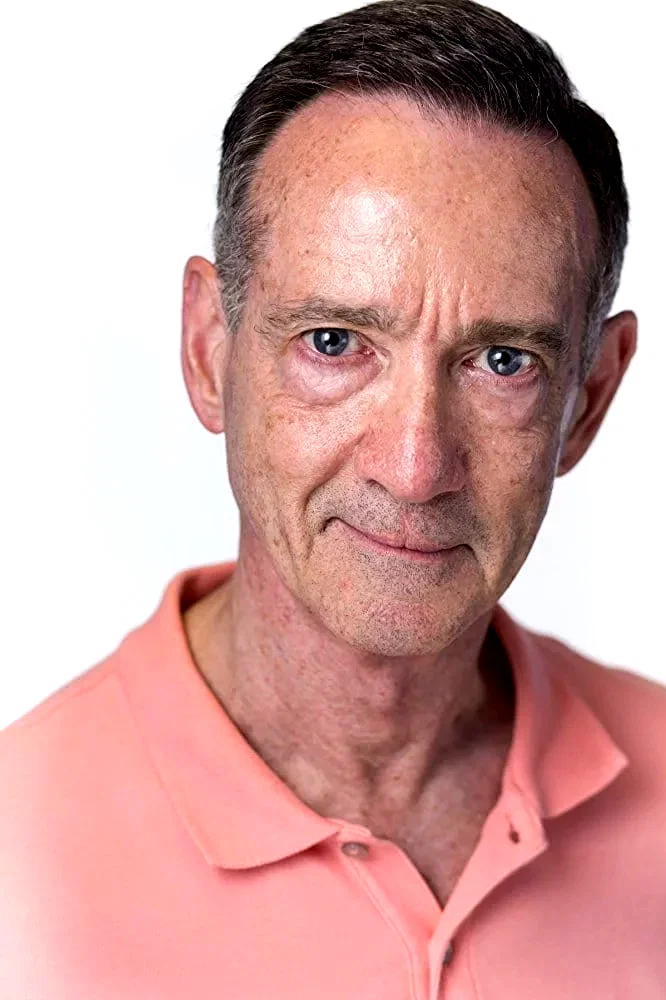  Charles Green