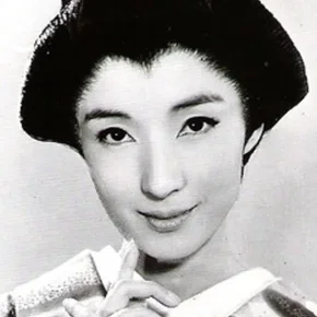 Photo star :  Shinobu Chihara