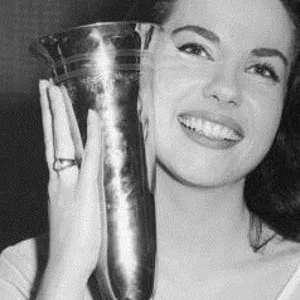  Jacqueline Boyer