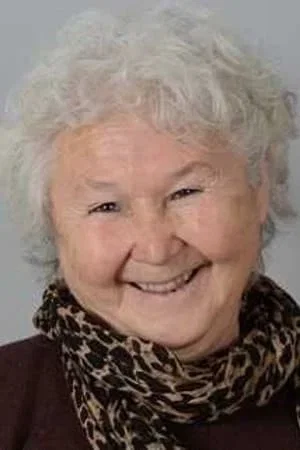  Emine Gülsüm Göznümer photo