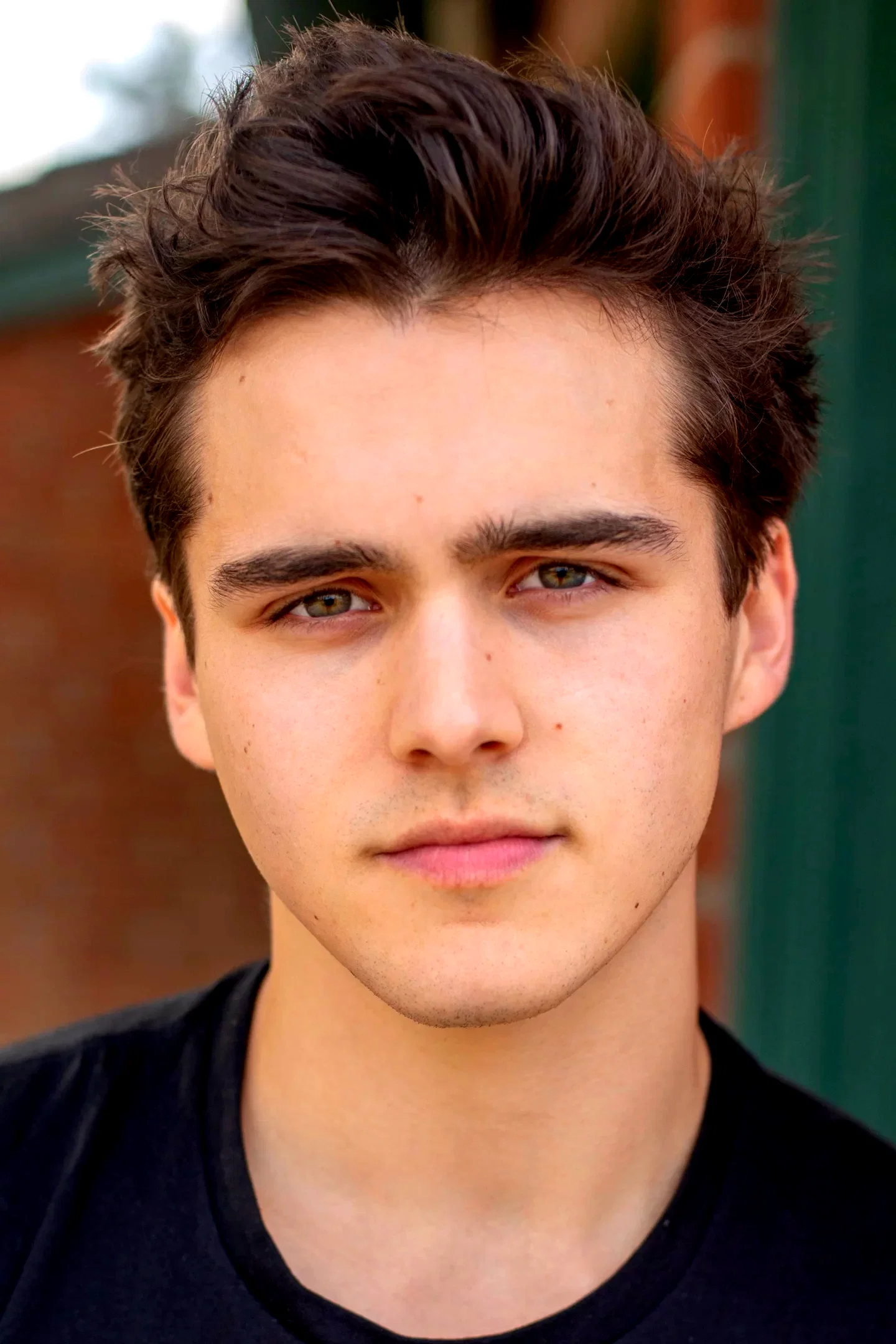  Charlie Gillespie