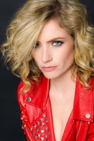  Cody Renee Cameron photo