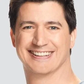 Photo star : Ken Marino