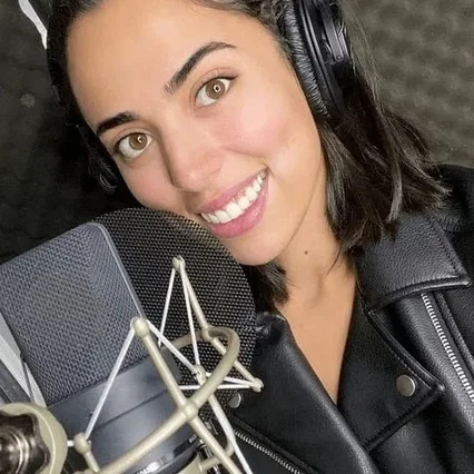  Andrea Villaverde
