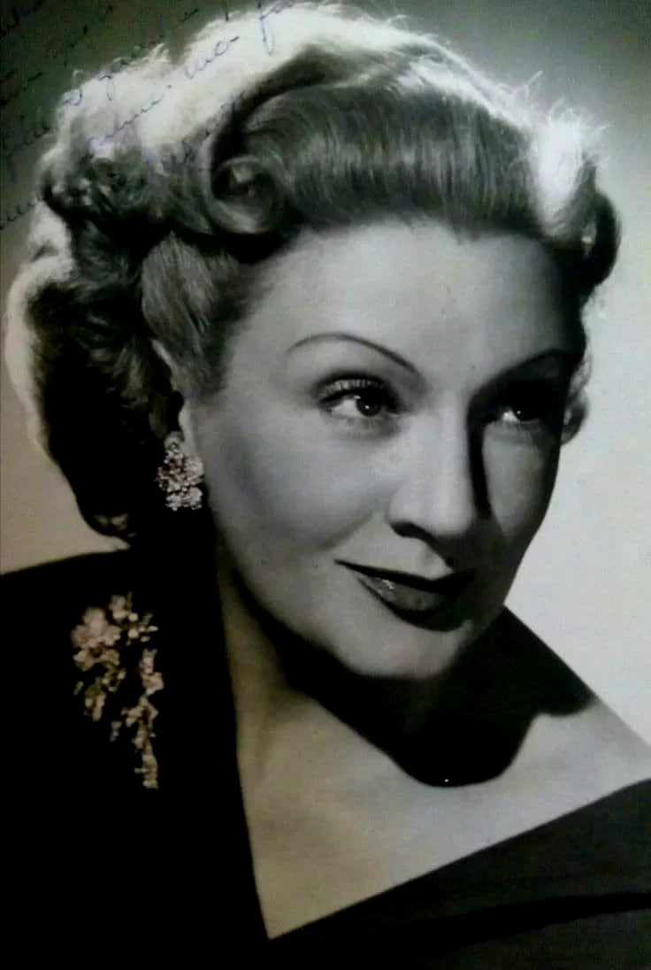 Mona Goya