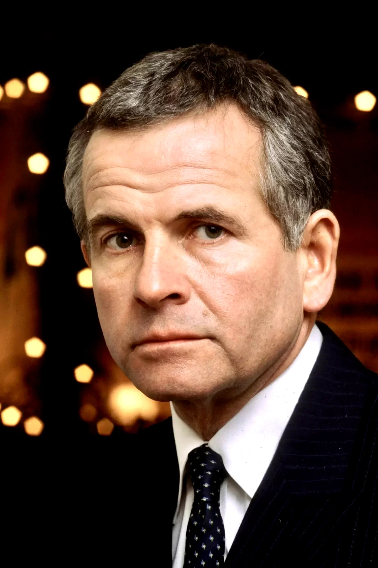 Ian Holm