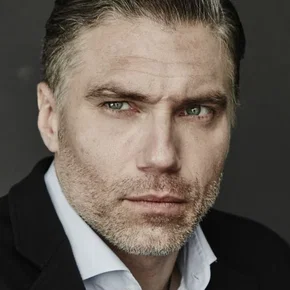 Photo star : Anson Mount