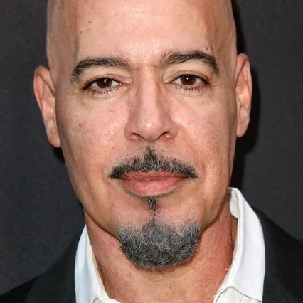  Roberto 'Sanz' Sanchez